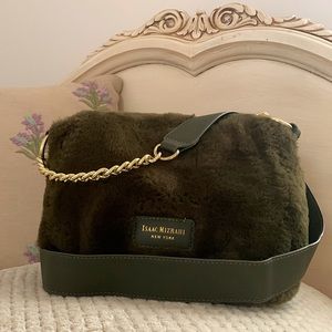 🦚ISAAC MIZRAHI FAUX FUR GREEN GOLD CHAIN CROSSBODY PURSE BAG WITH TAGS WOMENS✨